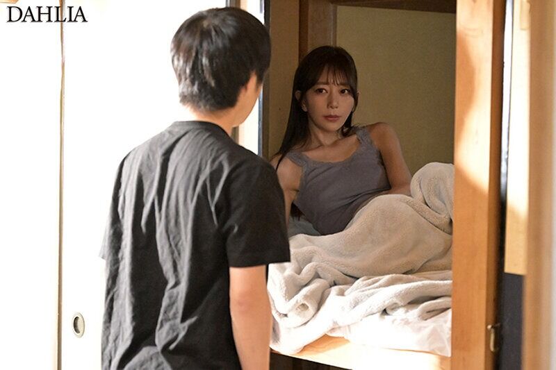蒼山愛奈 フェラ 押入れに隠れ住んでいた無口なお姉さんにま◯こ使わせてもらう話。