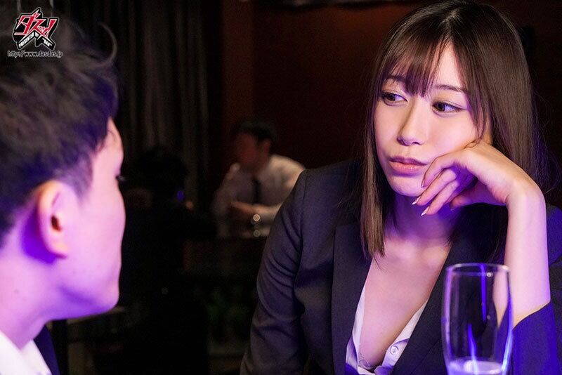 黒川すみれ 巨乳 まだイッてないってば！ 煽られるとすぐムキになる即イキ女上司のエビ反り絶頂