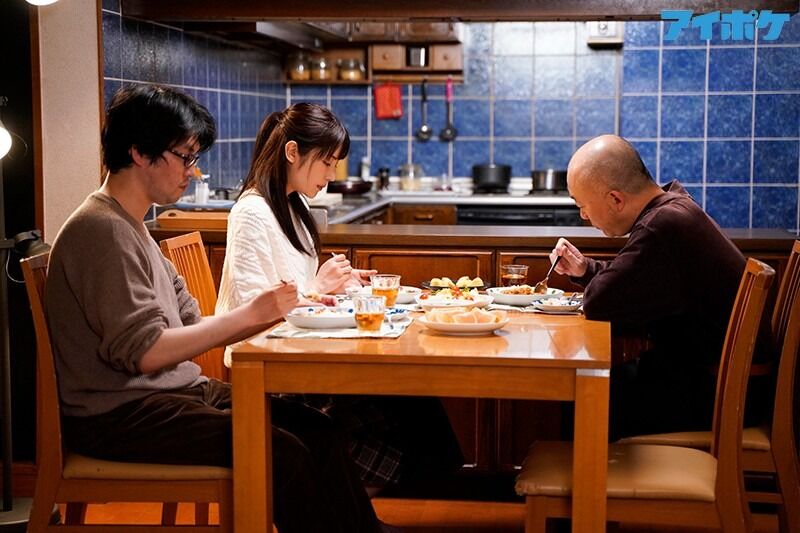 楓カレン スレンダー 旦那への罪悪感を覚えつつ今日も義父の濃密レ◯プに繰り返し絶頂を…