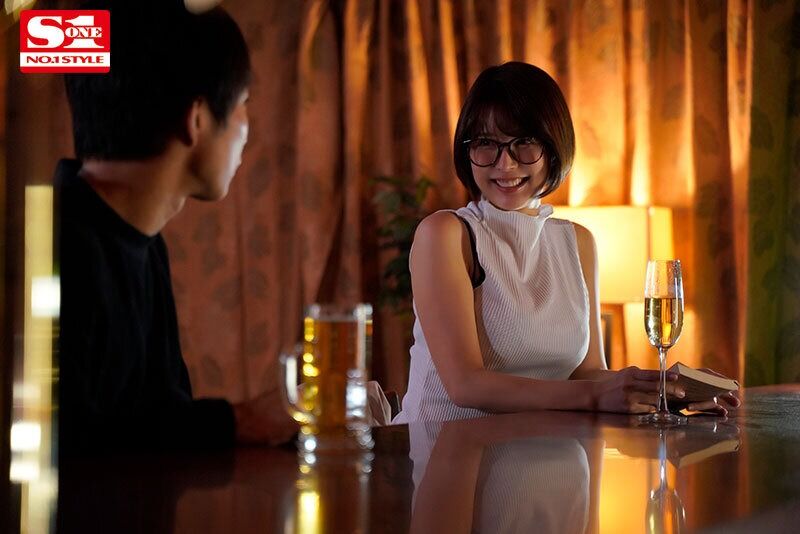 葵つかさ スレンダー 有名AV女優の彼氏になって AVみたいなSEXに明け暮れた 愛とエロまみれの30日間
