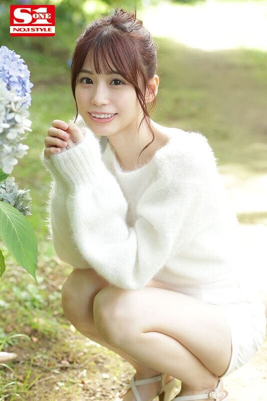 未歩なな 淫乱・ハード系 清純さに惚れて何度も告白した結果、やっと付き合えた彼女は ドン引きするほどのおち〇ぽ好きビッチ