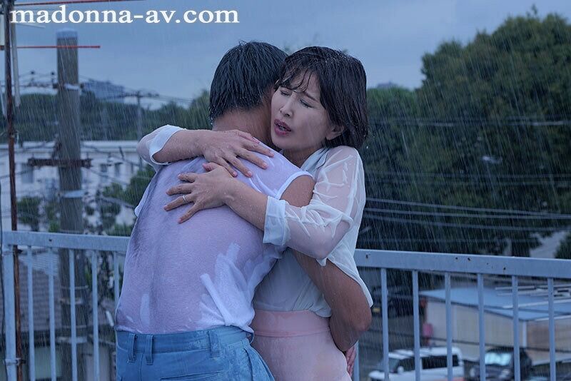 桐岡さつき お母さん 奇跡のカムバック!第2弾は王道中出しドラマ! 母と僕の妊活中出し性交―他人だと知った僕たちは夢中で