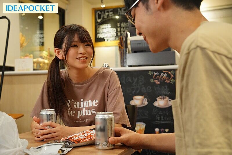 杏ここ 寝取り・寝取られ・NTR 友達だけど、飲み会後に終電逃して一泊相部屋ホテルで男女の関係に。。。 彼氏より優しい男