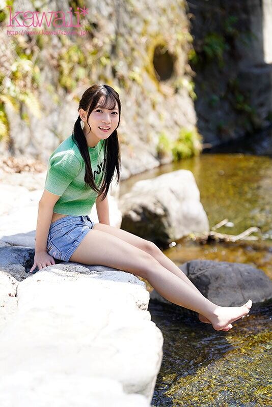 天城ねね 顔射 「ねえねえ！一緒に遊ぼ！」この子の笑顔に吸い込まれる！この子はいつも笑いすぎてお腹引き締まりクビレちゃっ