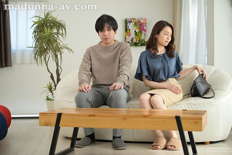 藤かんな 3P・4P 寝取らせ串刺し輪◯ 愛する妻を深奥まで犯し尽くして下さい―。