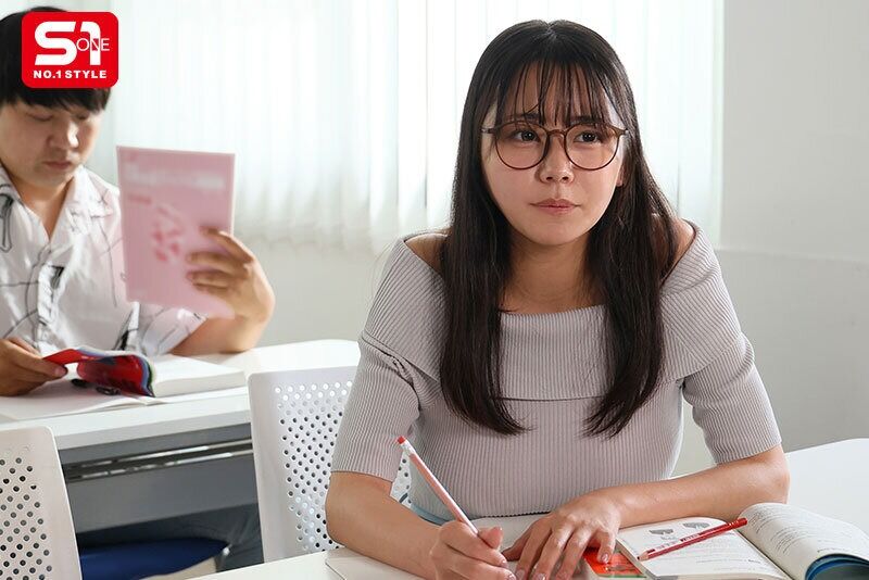田野憂 パイズリ 予備校のロリコン講師がまだウブな巨乳生徒に媚薬を塗りたくり、いきなり優秀なキメセク肉オナホに仕上げた一
