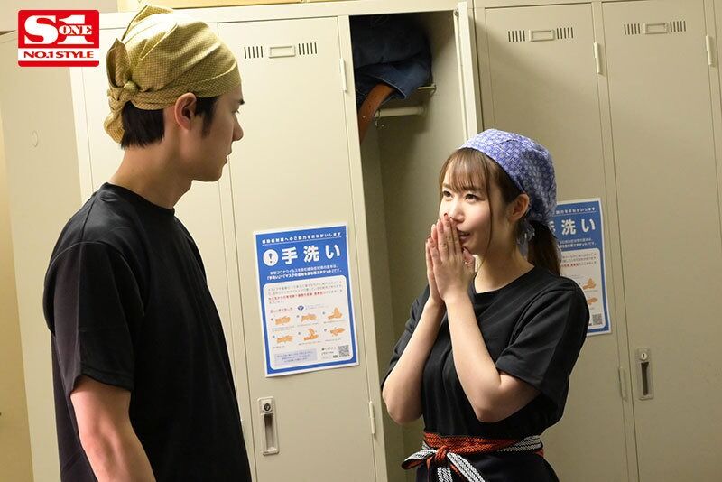 夢乃あいか キス・接吻 「えっ、終電なくなっちゃった！？ウチ泊めてあげよっか？」バイト先の美人店長の誘いに乗ったらすっぴ