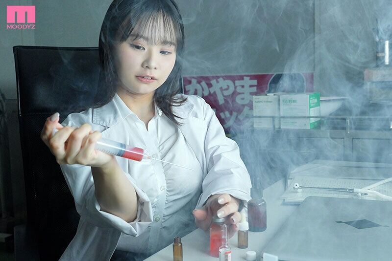中山ふみか 巨乳 連続射精するまで勃起させちゃうニヤニヤ巨乳女医の媚薬パイズリ痴女クリニック