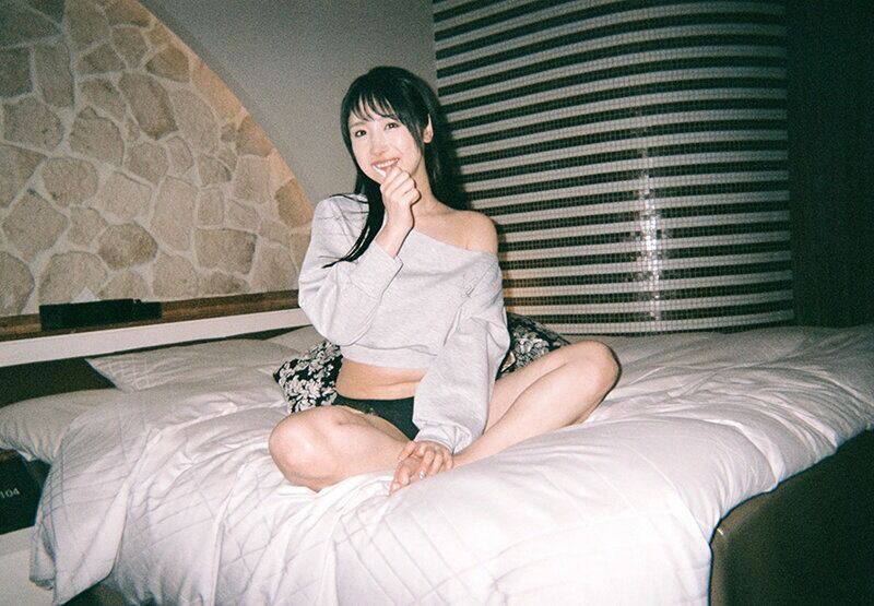 小野坂ゆいか 不倫 押しに弱そうな同じ職場のおっとり美人シングルマザー小野坂ゆいかをラブホに誘ったら笑顔で射精テクを見せ
