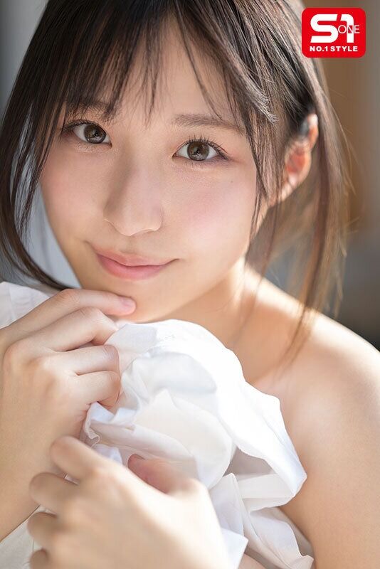 新木希空 ハメ撮り おじさんお泊りデート濃密性交 たくさん笑って、たくさんベロチュウして、たくさんねっちょり絡み合う最高