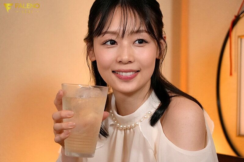 時田亜美 ドラマ 「始発出るまでウチいてもいいよ？」終電後に友達の彼女から甘～いお誘い…部屋着から見えるノーブラ乳首を前