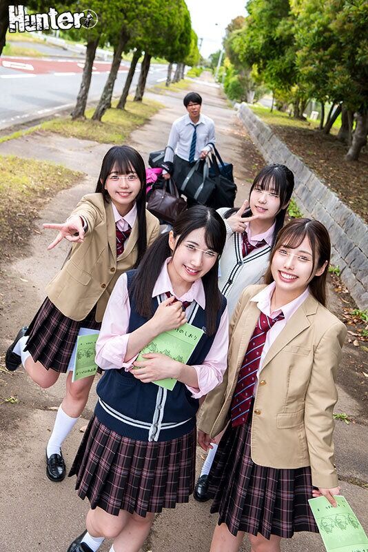 学生服 常にハーレム数珠繋ぎ乱交 男子比率1割！ほぼ女子の修学旅行は2泊3日ハーレム数珠繋ぎ乱交付き！エッチしたがるクラ