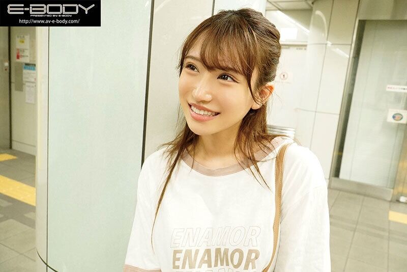 佐藤しお 淫乱・ハード系 初めて出来た彼女を脱がしたら… 着衣から想像できない物凄いスリム美巨乳 大興奮の僕は性欲尽きる