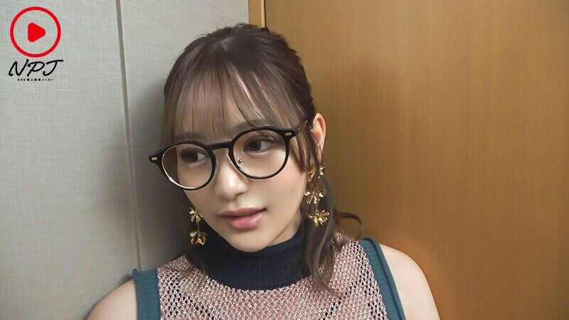 マッチングアプリでゲットしたインテリ美女妻を脱がせてハメまくりました。（夫には内緒） 人妻:せいらさん。
