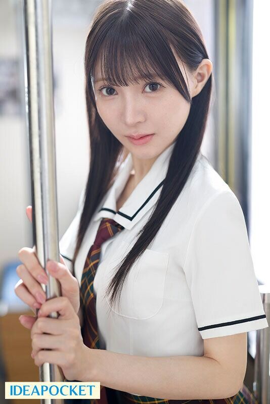 林芽依 制服 電車内で痴◯されてもイカされてもお漏らししても声を我慢することしかできない’やめて’が言えない制服美少女