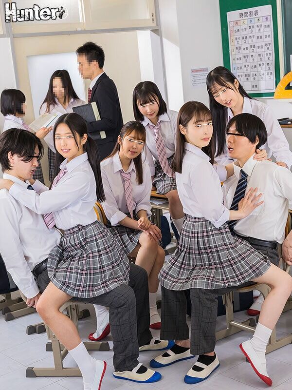 フェラ 『バレずにイケる？』教室でスカート内ちょいハメSEX！エッチな女子〇生の間で流行ってます！教室で小悪魔女子による