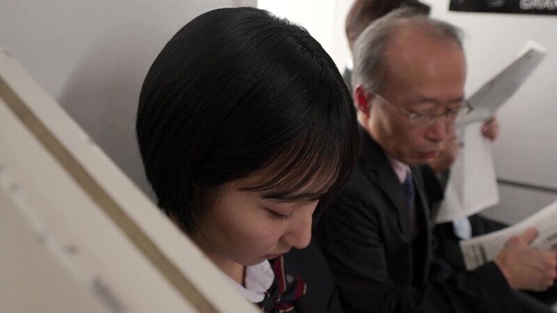 糸井瑠花 女子校生 痴◯集団に完堕ちした通学中の巨乳女子◯生