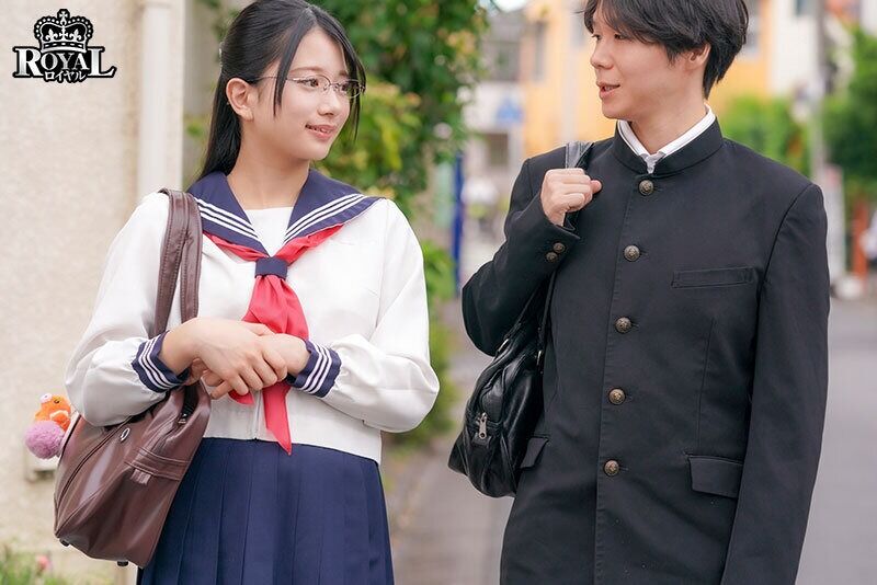 北岡果林 中出し ねえ、Hな勉強しよ? 華奢清楚な委員長の裏顔は僕の部屋に入り浸りこっそりチ◯ポを貪る限界ムラムラ痴女!