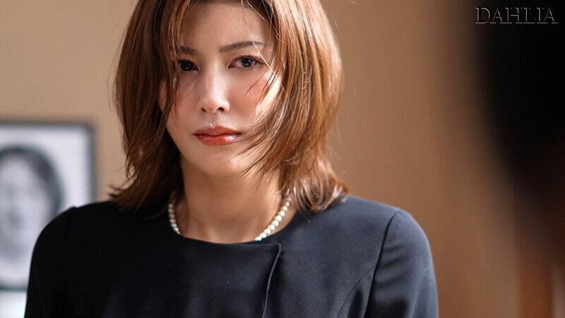 美乃すずめ 寝取り・寝取られ・NTR 謝罪NTR 夫の罪を償う為に肉体を捧げた身代わり人妻