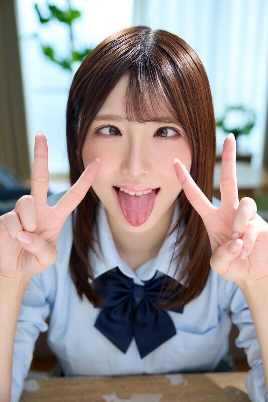 皆瀬あかり 淫語 顔シコ！顔面ドアップ誘惑主観 年の離れた従妹が覚えたてのアヘ顔見せつけ挑発でボクの欲情を掻き立ててくる
