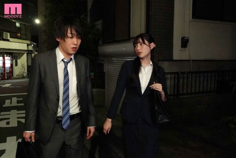 新ありな 美乳 歓迎会で終電を逃した僕に「先輩うちに泊まっていきます？」と肉食系の新卒女子が小悪魔な甘い囁き。誘惑に負け