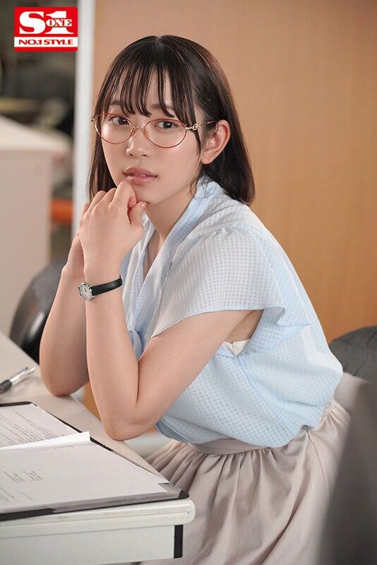 架乃ゆら 騎乗位 上司のことが大嫌いなのに！童貞だと知った日から上司を喰べたくて喰べたくて震えている【性癖:童貞喰い】の