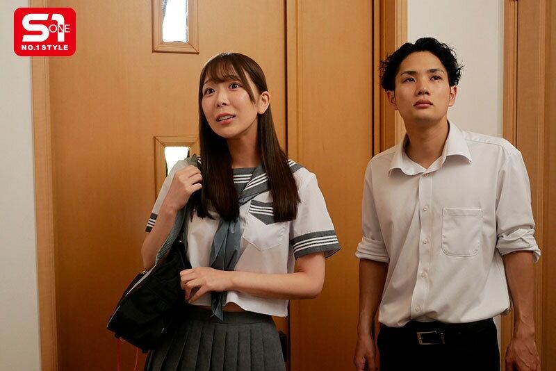 奥田咲 痴女 彼女のマッマが女性ホルモン真っ盛りで僕のチ◯ポを横取り挿入マ◯コ