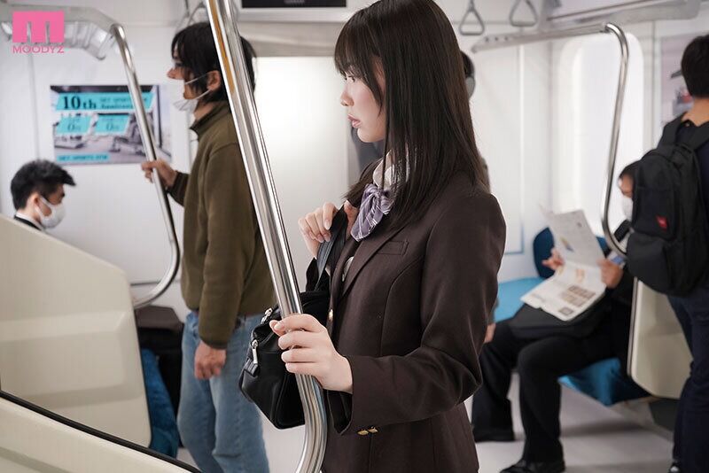 石川澪 潮吹き 痴◯の指マンがストライクすぎて…声も出せず糸引くほど愛液が溢れ出し堕とされた私