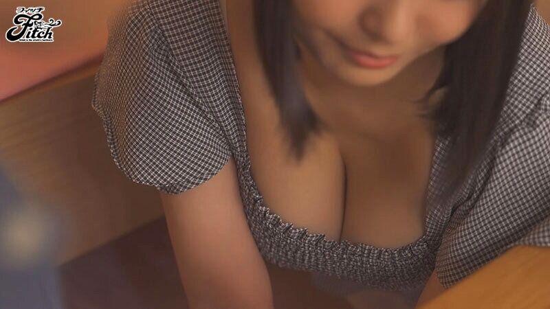 星明日菜 巨乳 金曜夜の終電を逃した童貞の後輩を家に泊めて誘惑したら早漏なのに超絶倫で何度もイカセられた週末の2日間