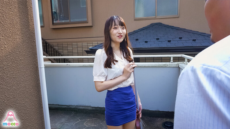 近所に住む憧れの色白ニューハーフ人妻さんの欲求不満チ○ポを拘束オナホマシン調教で何度も放置アクメ射精させまくって惚れさせた。 白馳深雪 1