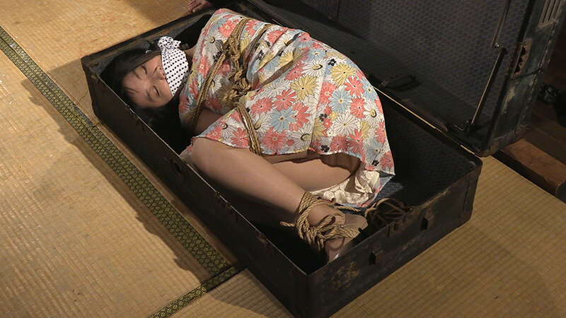 縄の淫花 みひな