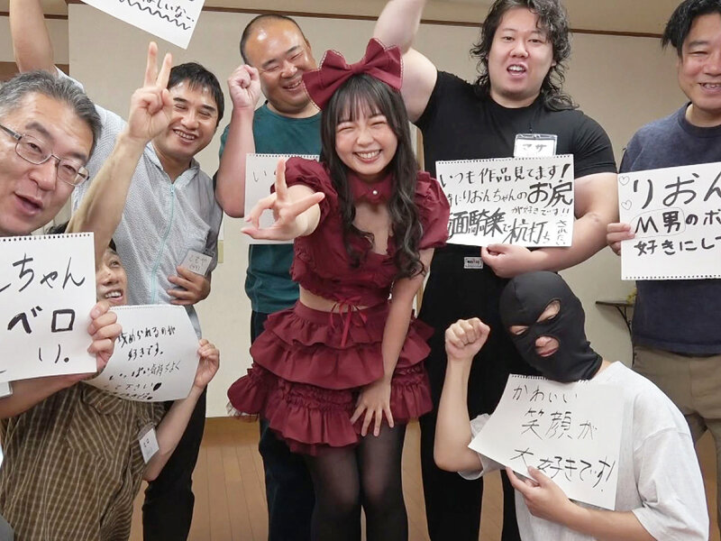 第1回おじさんでもキモ男でもみんな大好き!半中半外&射精後チ○ポ生膣グリグリ感謝祭 泉りおん 1