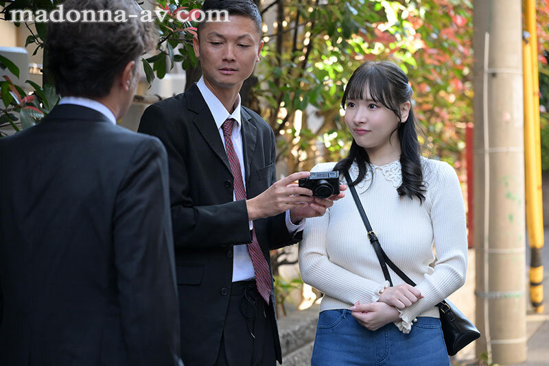 ヌードモデルNTR 上司と羞恥に溺れた妻の衝撃的浮気映像 庵ひめか