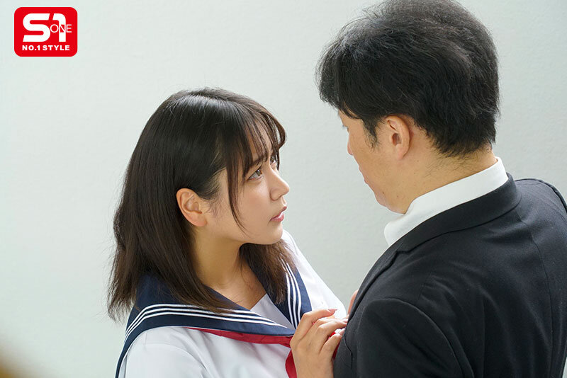 教え子のおっぱいが大きくて柔らかそうで我慢出来ませんでした。生徒のLカップに我を忘れた担任教師は学生相手に何度も何度も吐精してしまったのです。 田野憂 1