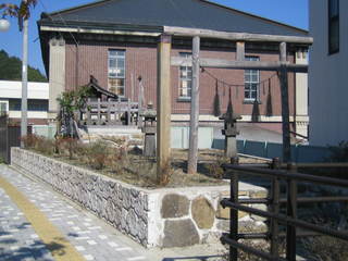 ƣ����ҡ�����