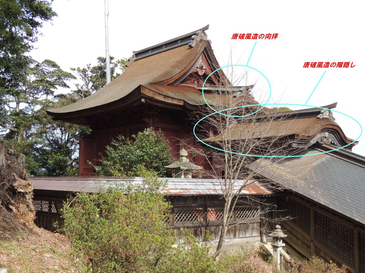 高津柿本神社 本殿 を観賞 桧皮葺 唐破風造の向拝 様式 中山造 益田市の歴史 風景体験レビュー