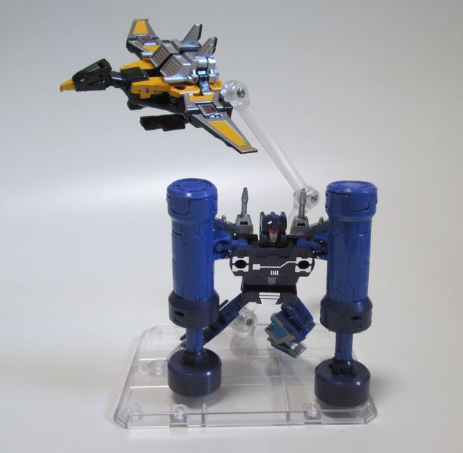 Amazon.co.jp: トランスフォーマー マスターピース MP16