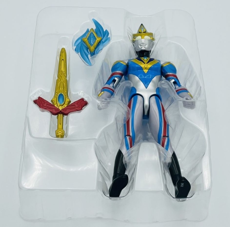 ウルトラアクションフィギュア ウルトラマンデッカー ダイナミックタイプ ウルトラアクションフィギュア ウルトラマンデッカー