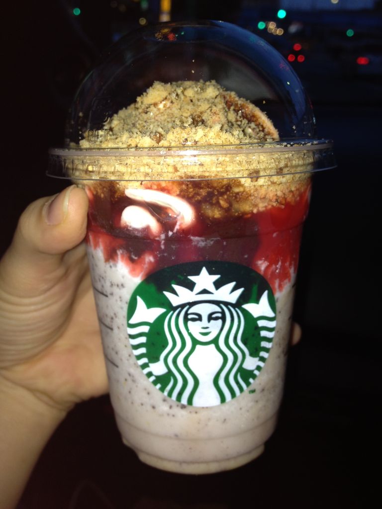 スタバ ソイストロベリーチーズケーキフラペチーノ 生涯青春 スタバ ソイストロベリーチーズケーキフラペチーノ 生涯青春