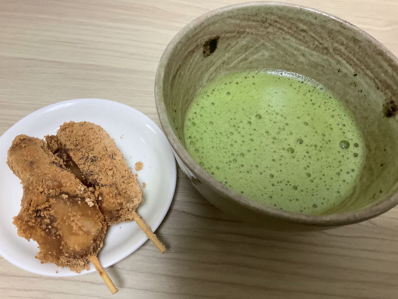 抹茶とみたまやの黒みつだんご 抹茶ッ茶のブログ