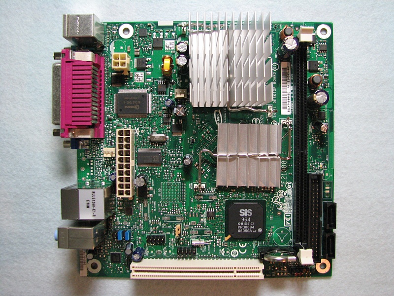 Atom搭載のintel純正mini Itxマザーについて Blogなmaterialistica