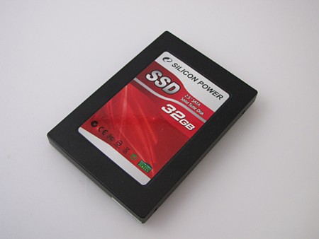 SILICON POWER製SSD