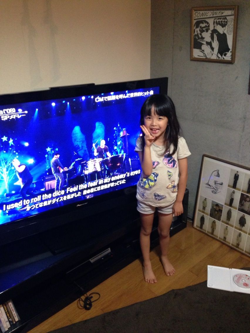 Sara 歯がとれた 初めてのおつかい Materialistics Sara 歯がとれた 初めてのおつかい Materialistics