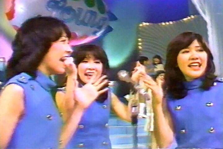 ランちゃん ミキちゃん お誕生日おめでとう ヤング歌の祭典 でのキャンディーズ スクールメイツfan のブログ