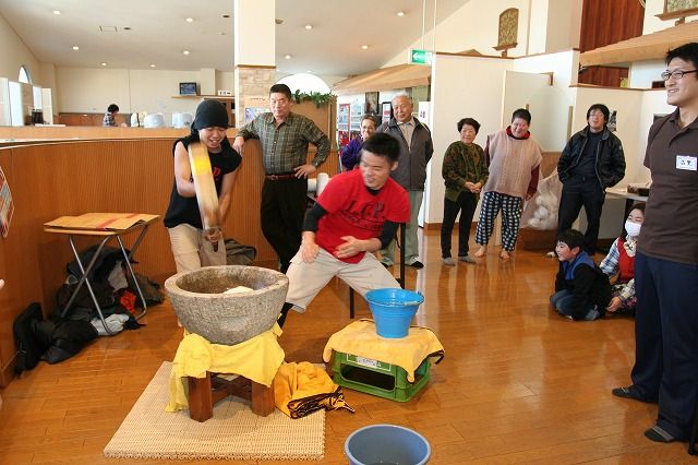 昭和で元気になる会『回想法』の活動を紹介します。の画像