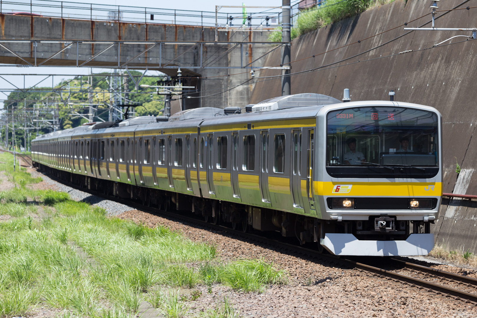 ミツb6編成 京葉車両センターへ 何度目の曇天か