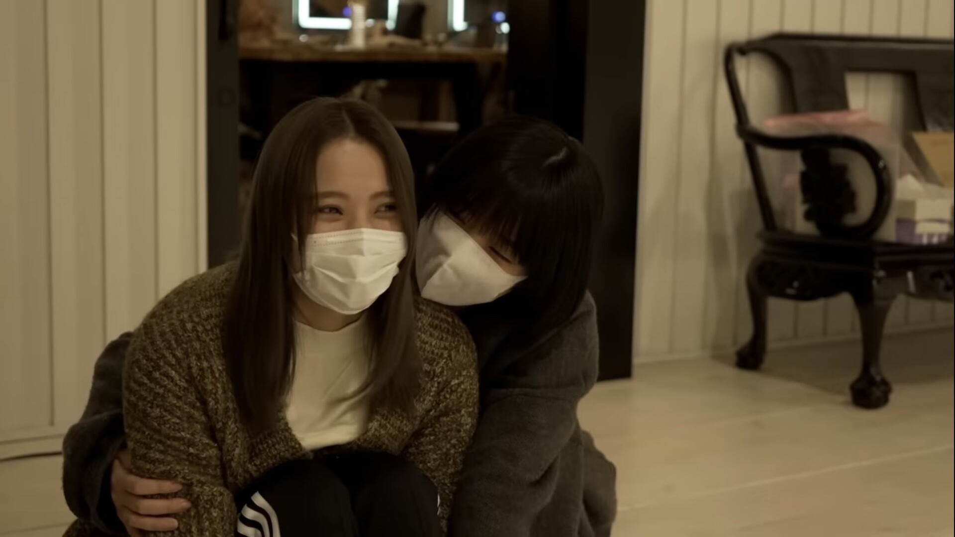 【櫻坂46】マネージャーが撮影した"ぽんかりん"たまらん... ※コメントがすぐ反映されない場合は承認制にしています。荒らしアンチ誹謗中傷については業務妨害で順次対応します。煽りについては反応しないようお願いします。(数人がIPをコロコロ変えてくる為、制限に限界があります)(PC画面ではIDが表示されます)
