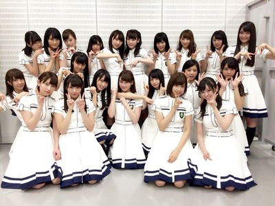 8b3af4b0-s