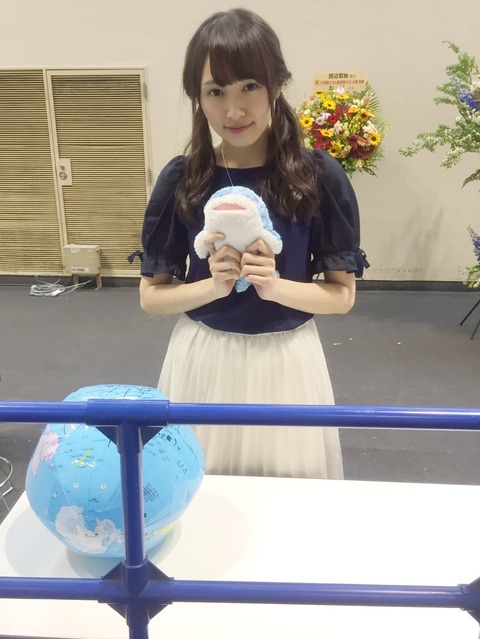 欅坂46 渡辺梨加の握手会って神対応だなwwwww アオコや地球儀も触らせてくれるらしい 櫻坂46まとめもり