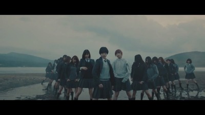 欅坂46 避雷針 のmvと歌詞から分かるメンバーの絆が泣ける 今年の夏 平手友梨奈を支えていたのはあのメンバーだった 櫻坂46まとめもり 欅坂46 避雷針 のmvと歌詞から分かるメンバーの絆が泣ける 今年の夏 平手友梨奈を支えていたのはあのメンバーだった 櫻坂46まとめもり